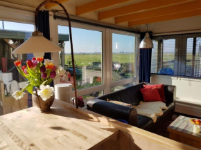 Out Of Amsterdam, River Apartment Close to City